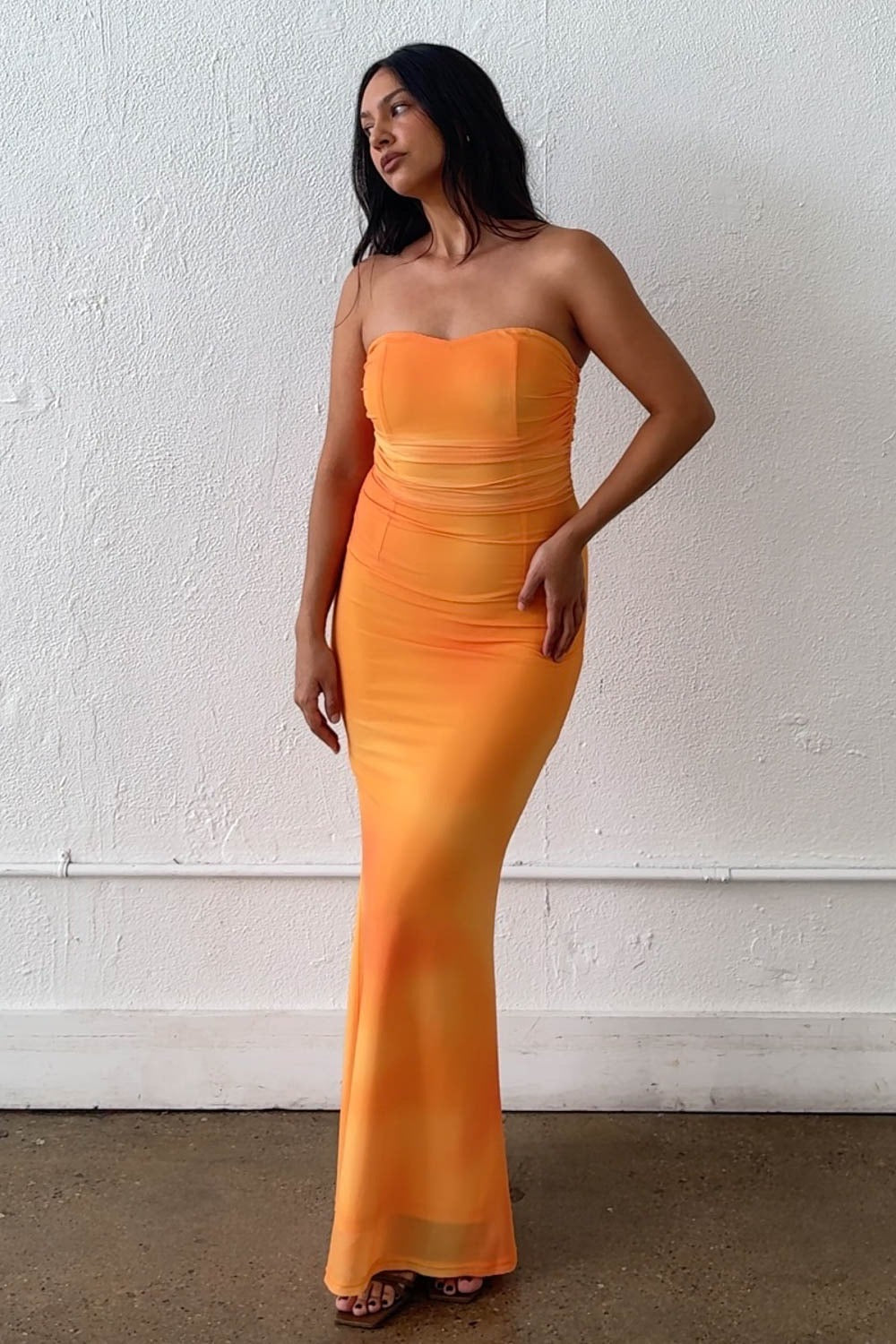 Alnira Dress