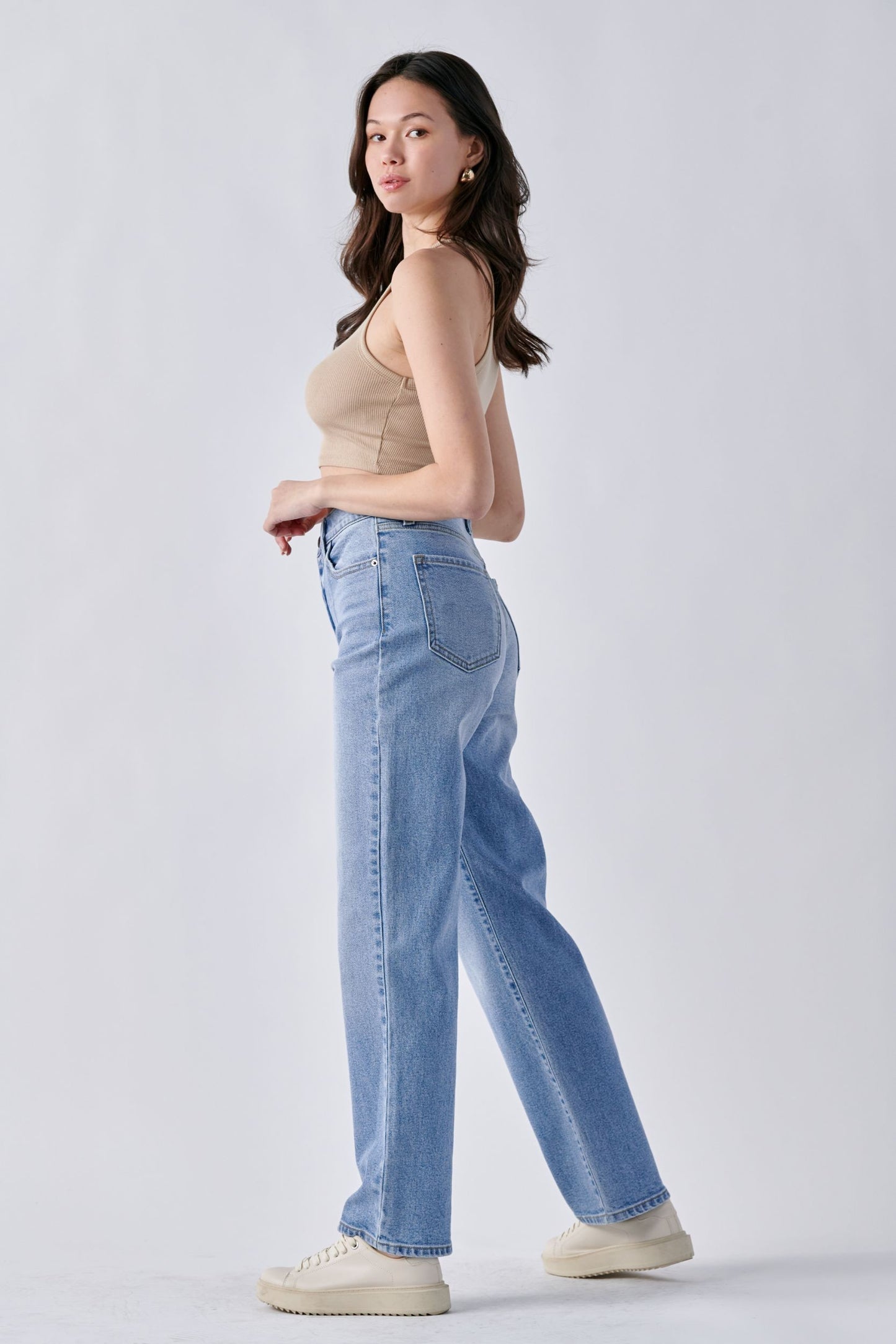 Neveah Jeans