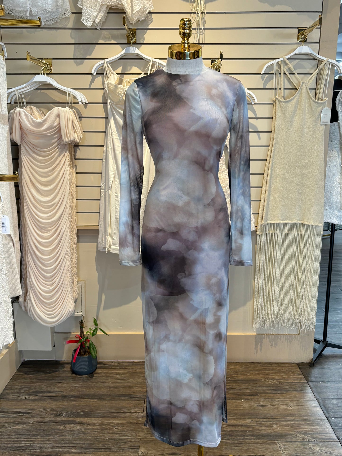 Ziana Dress