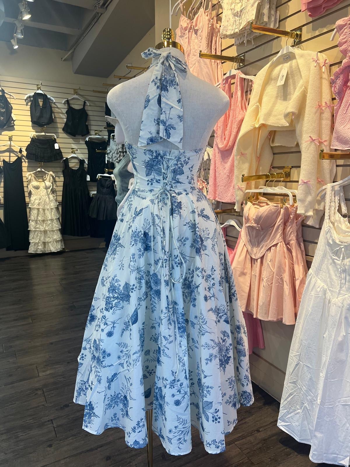 Darlaa Dress