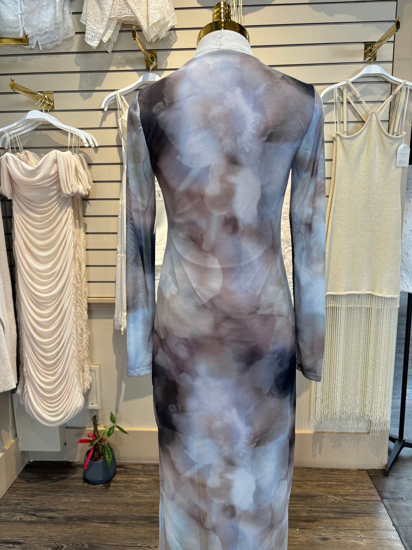 Ziana Dress