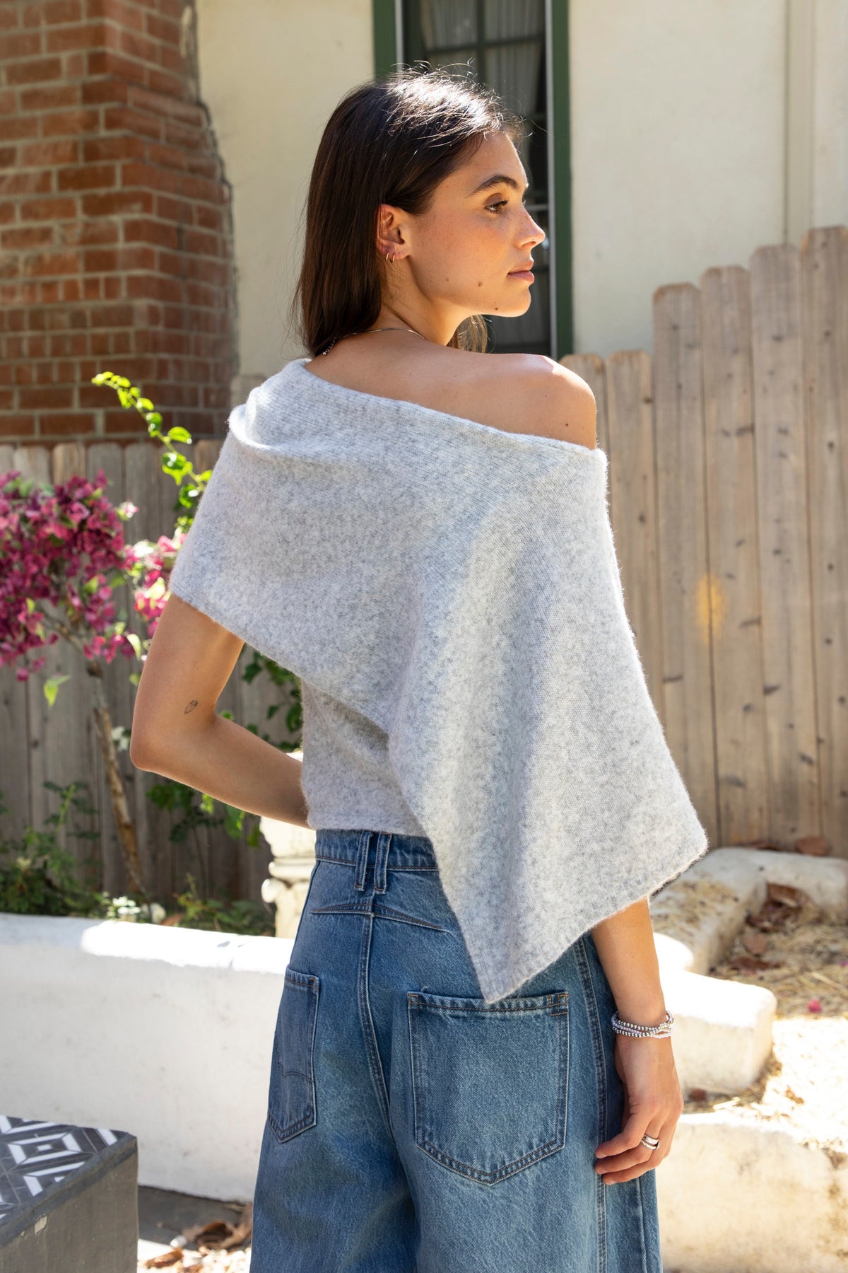 Ainsley Poncho