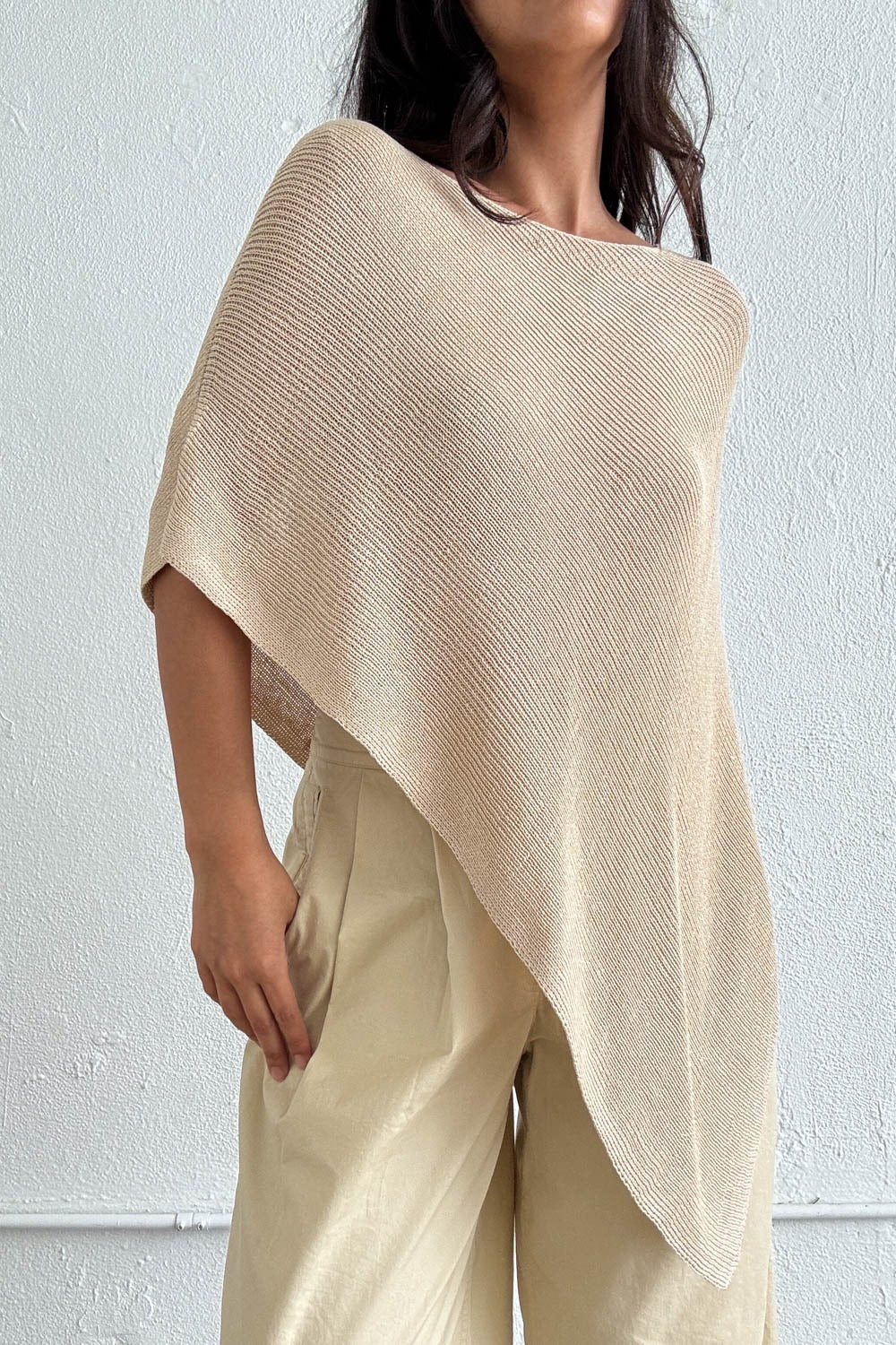 Emmy Poncho