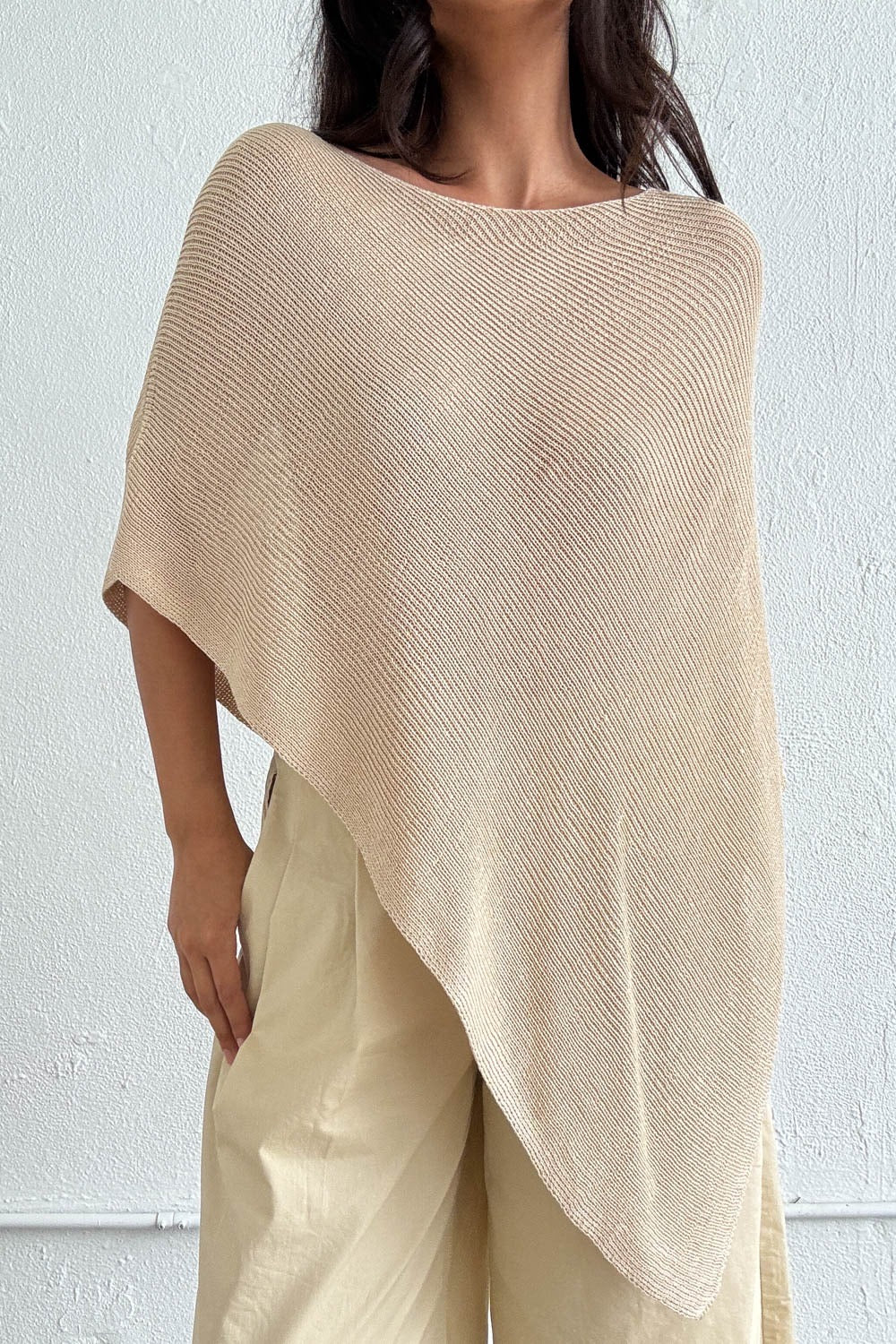 Emmy Poncho
