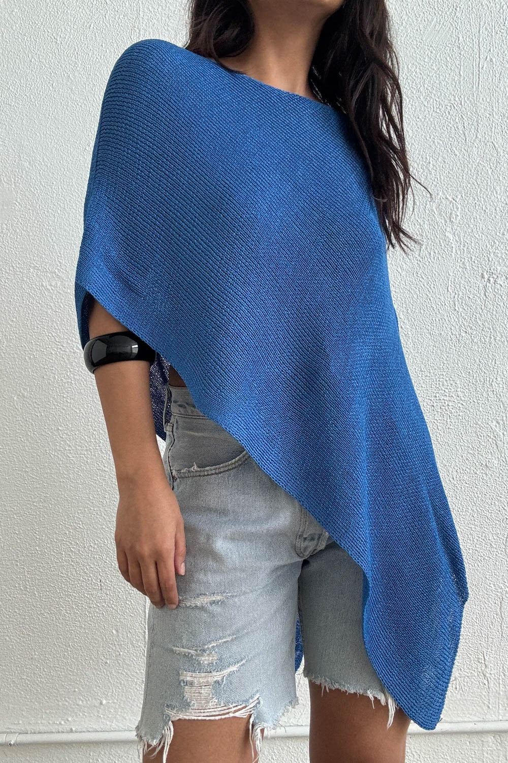 Emmy Poncho